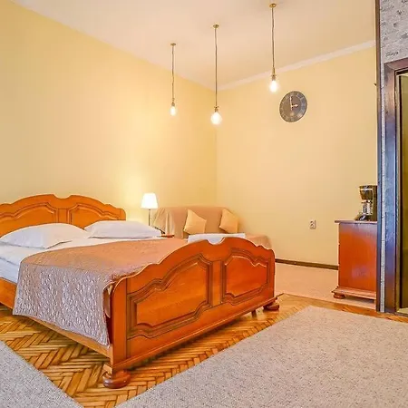 Moro Accommodation-postavarului * Brasov